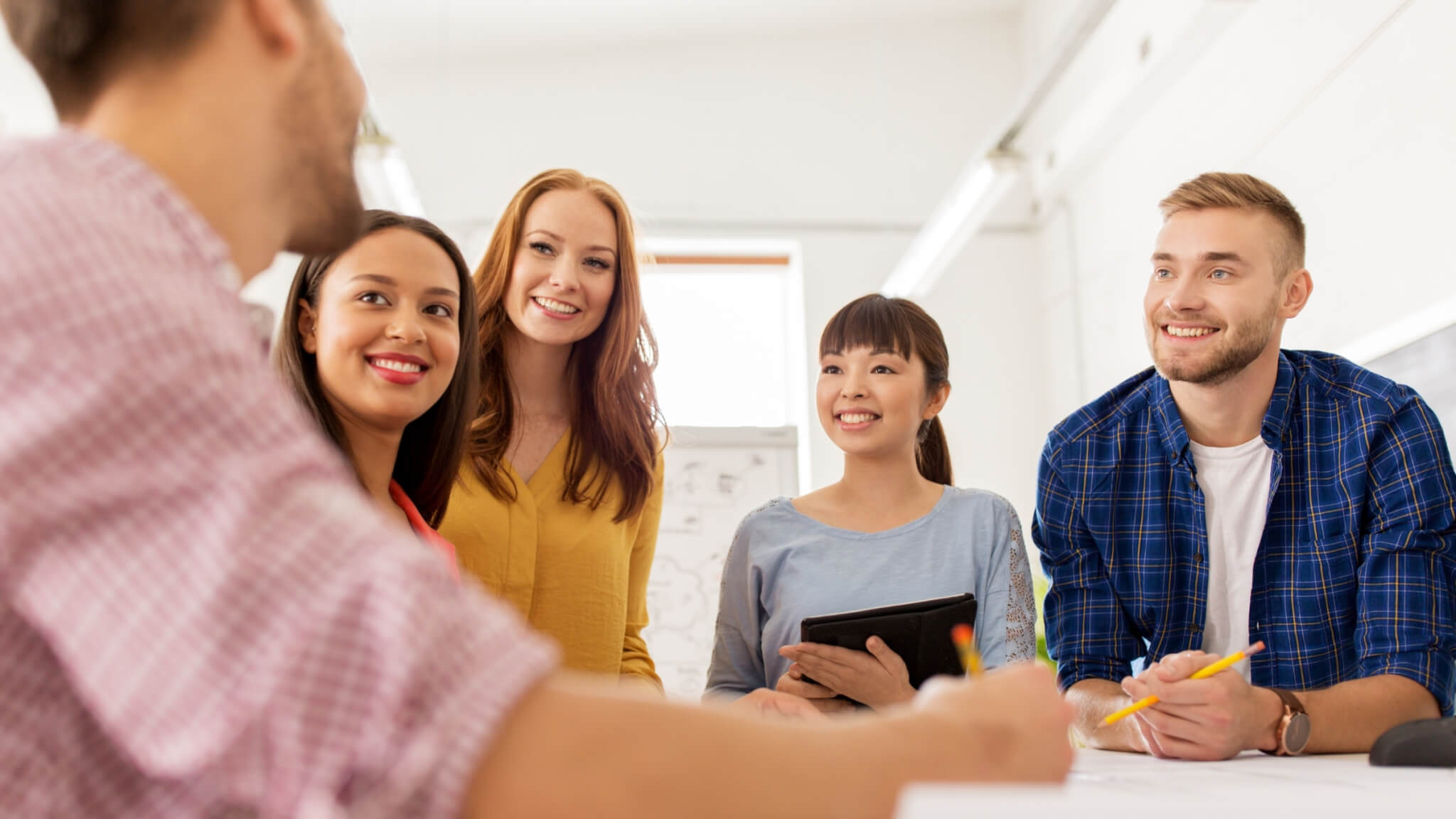 100+ Team Building Questions to Break the Ice at Work